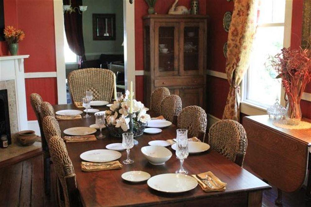 Carroll House Bed & Breakfast Bay St. Louis Eksteriør billede