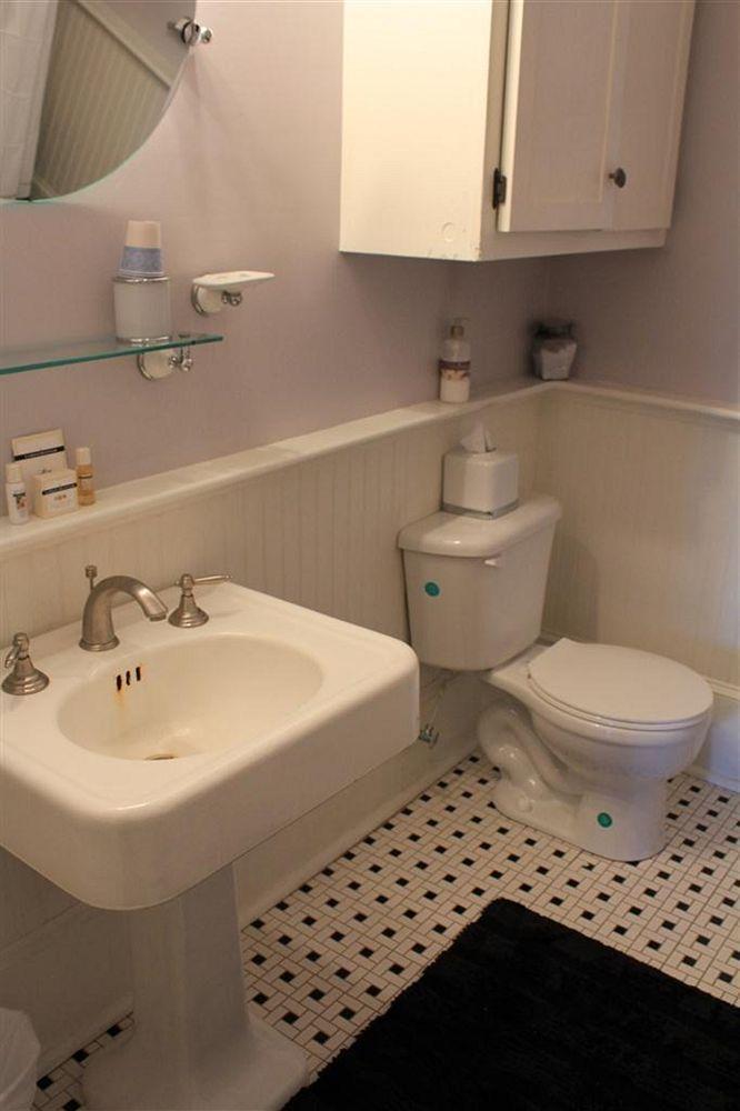 Carroll House Bed & Breakfast Bay St. Louis Eksteriør billede